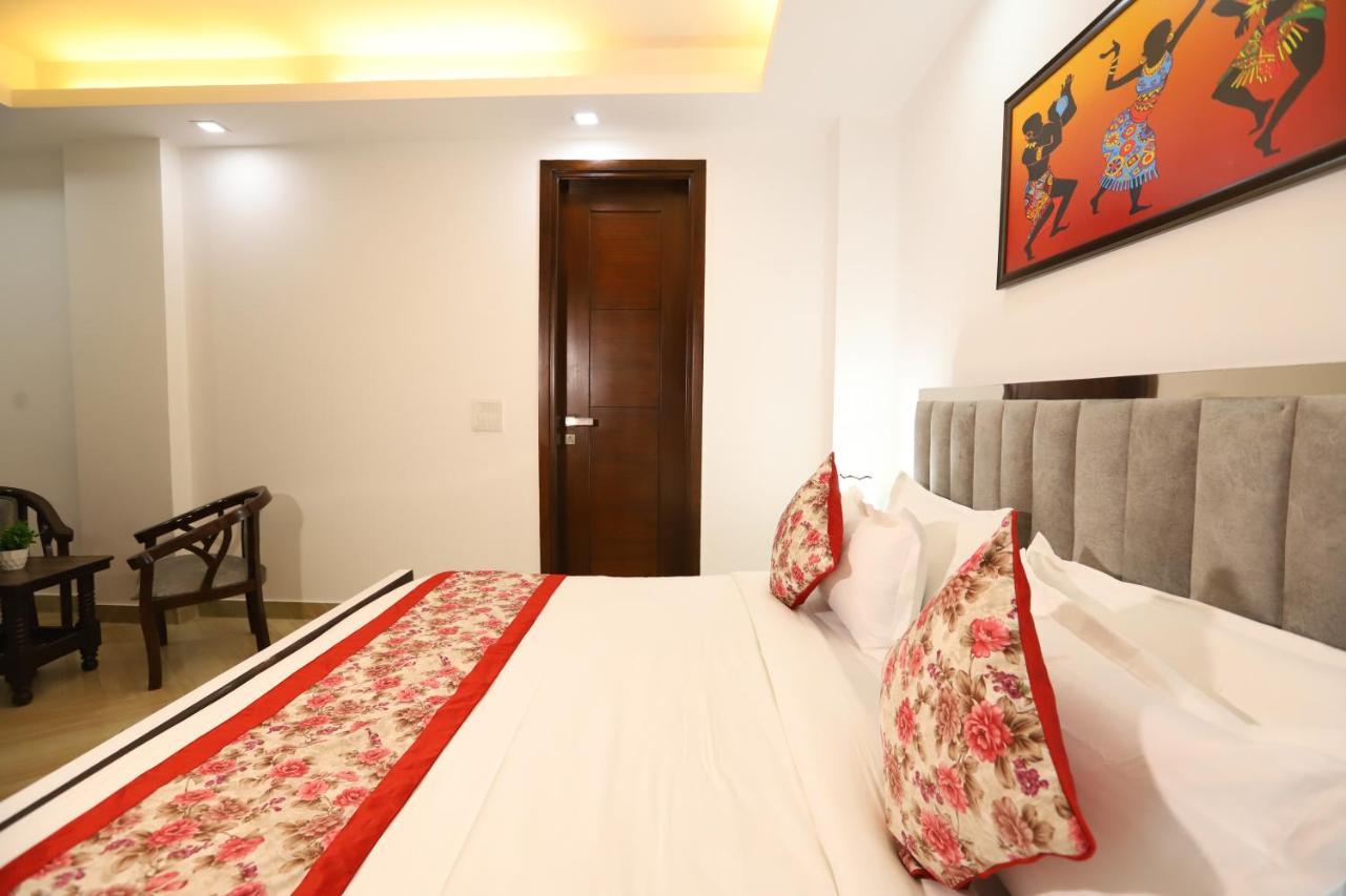 Hotel Nature View Green Park Metro Couple Friendly نيودلهي المظهر الخارجي الصورة