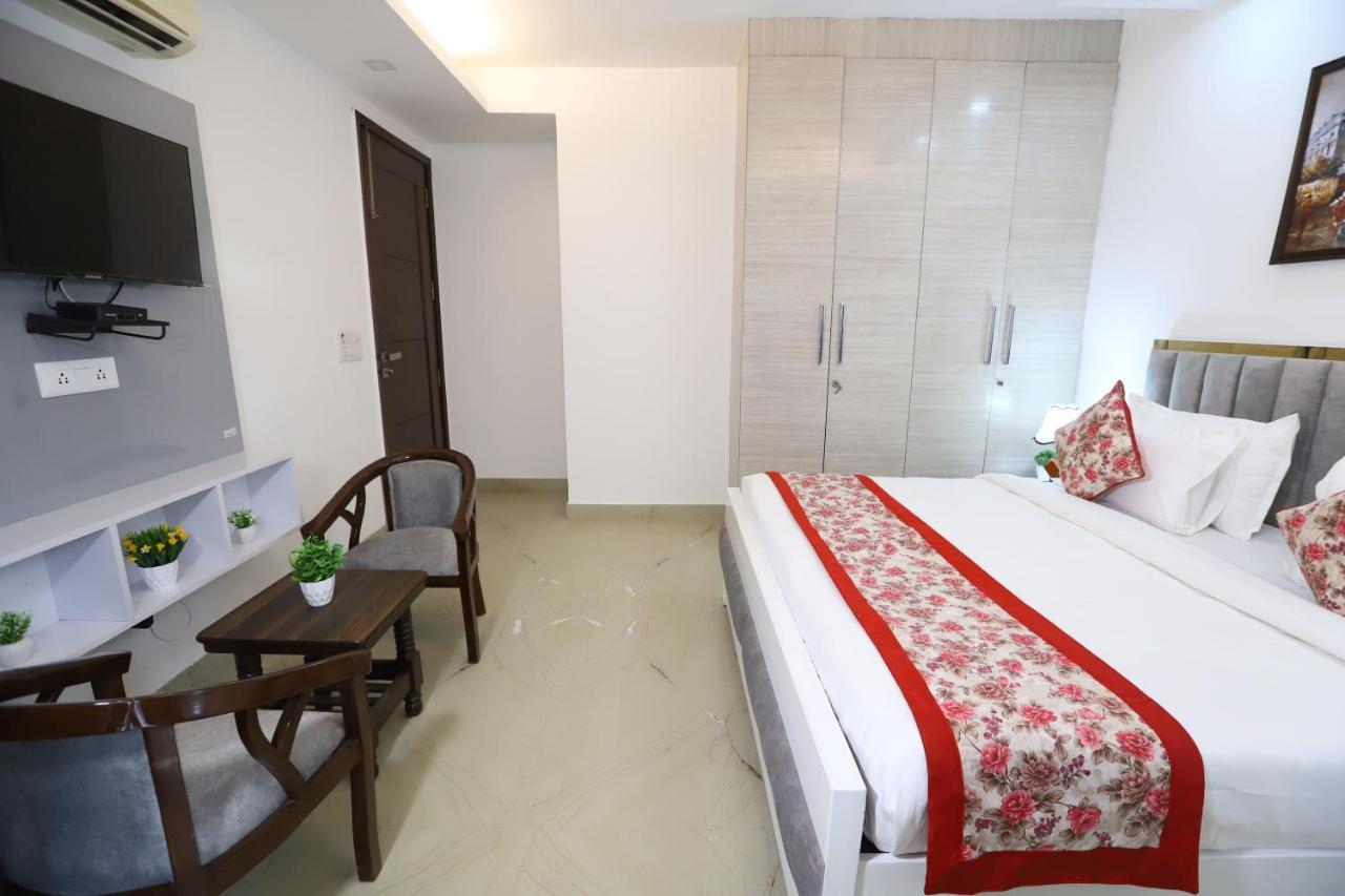 Hotel Nature View Green Park Metro Couple Friendly نيودلهي المظهر الخارجي الصورة