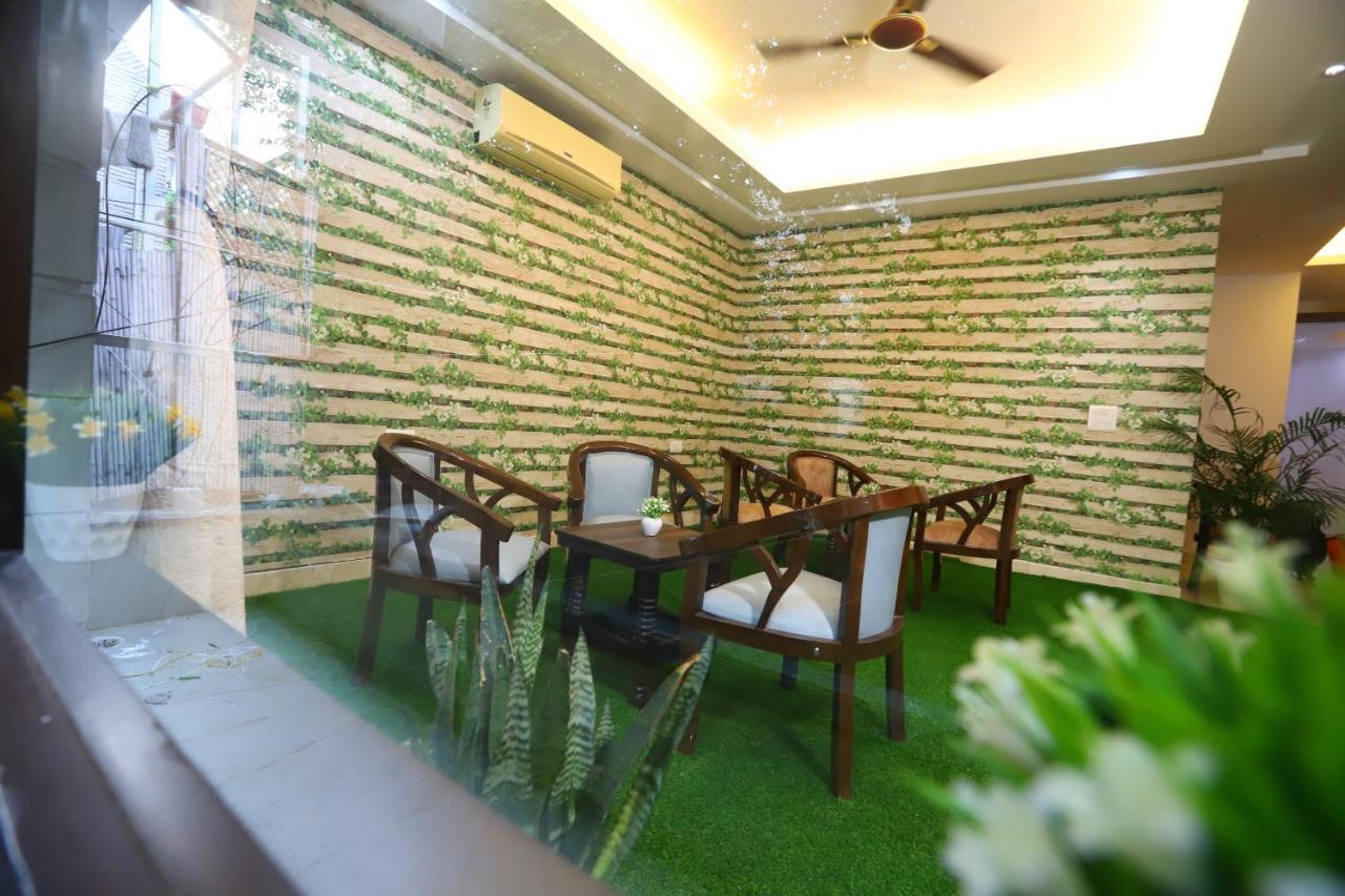 Hotel Nature View Green Park Metro Couple Friendly نيودلهي المظهر الخارجي الصورة