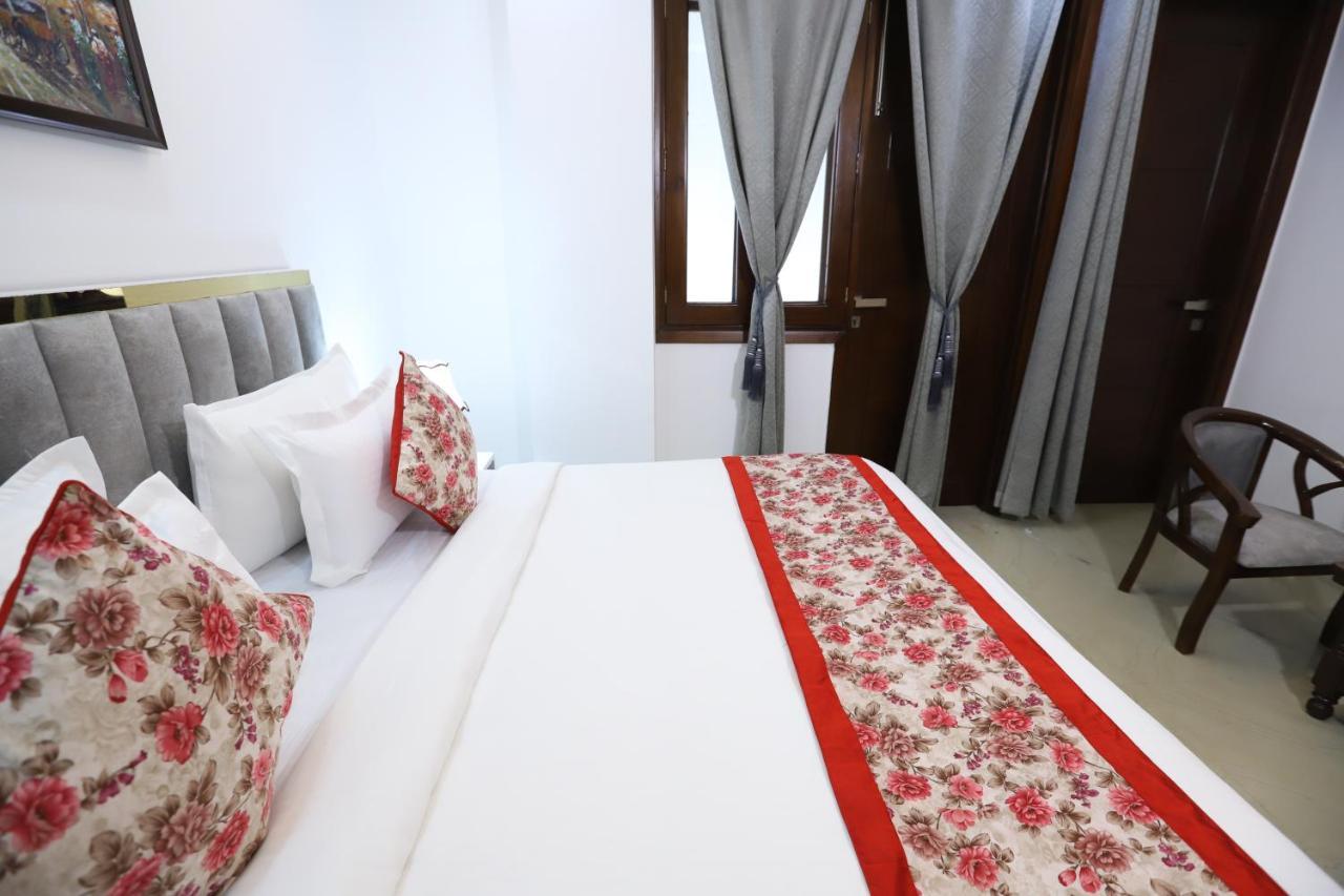 Hotel Nature View Green Park Metro Couple Friendly نيودلهي المظهر الخارجي الصورة